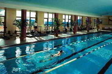 酒店 The Peaks Resort And Spa