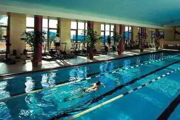 酒店 The Peaks Resort And Spa