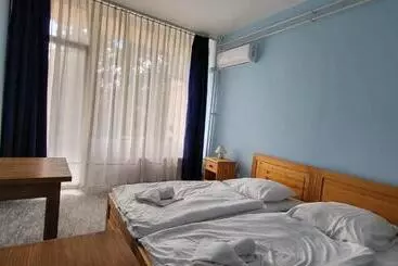 בית מלון כפרי Korona