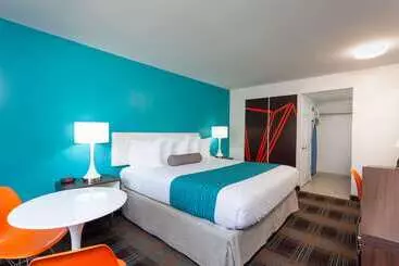 Howard Johnson By Wyndham San Diego Hotel Circle