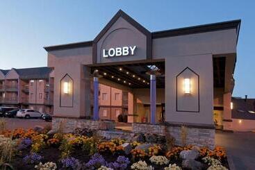 Coast Kamloops Hotel & Conference Centre