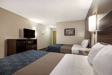 בית מלון כפרי Econo Lodge Darien Lakes