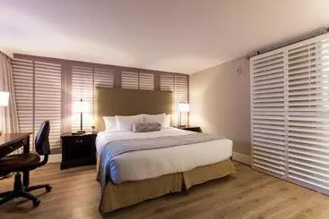 هتل Krystal Satelite Maria Barbara