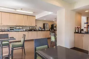 Hôtel Ramada By Wyndham Kingston