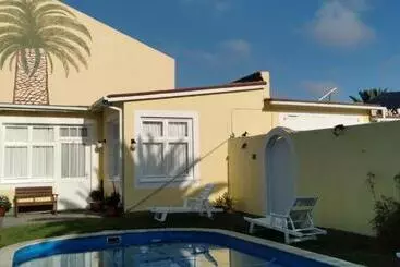 هتل Pension d'Avignon