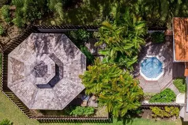 Sugar Cane Club Hotel & Spa