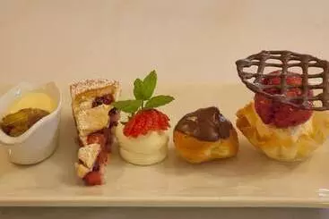 민박 Woodhill House