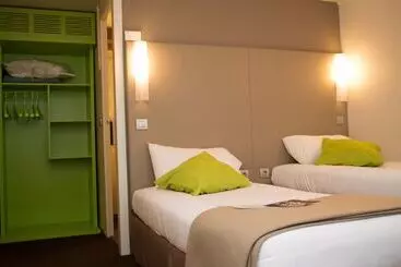 Отель Campanile Villeneuve Sur Lot