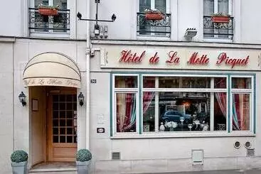 ホテル De La Motte Picquet