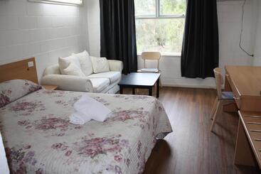 酒店 Coburg Motor Inn