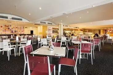 Nightcap At Ferntree Gully Hotel Motel