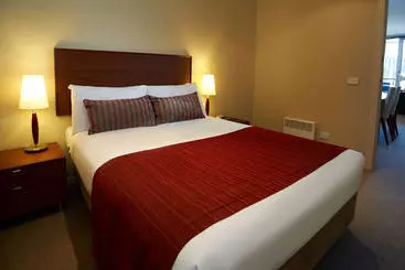 Отель Quest South Melbourne