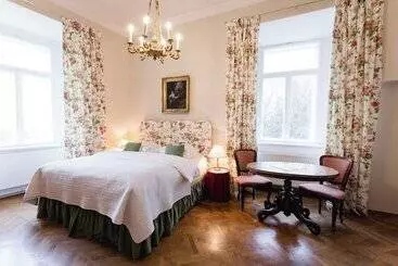 酒店 Schloss Ernegg