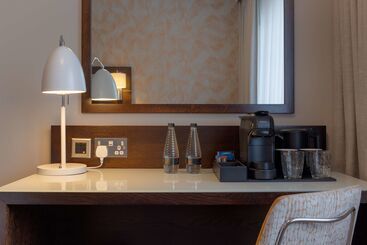 فندق Doubletree By Hilton London Heathrow Airport