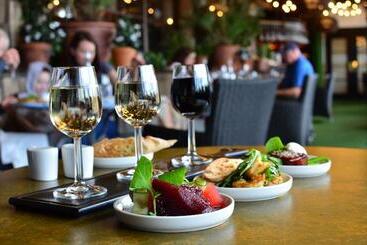 호텔 House Belfast