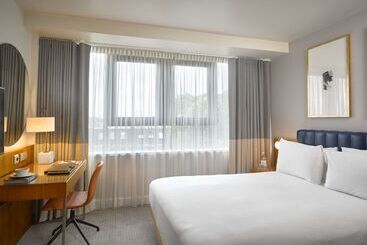 هتل Miiro Templeton Garden