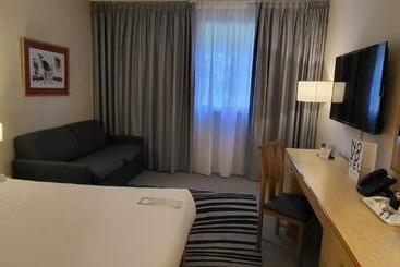 Novotel Manchester West