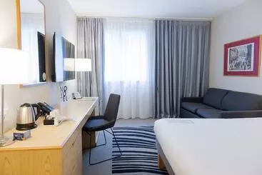 Novotel Manchester West