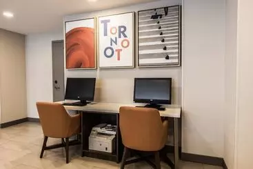 Hotel Holiday Inn Express Toronto North York, An Ihg