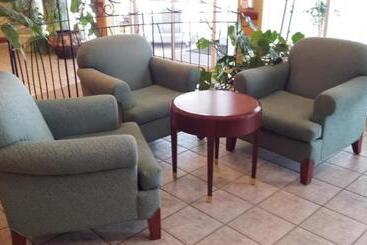 호텔 Travelodge By Wyndham Victoriaville