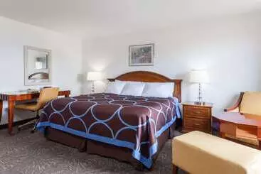 Motel Super 8 By Wyndham Taber Ab