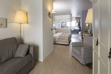 La Lune De Mougins Hotel & Spa