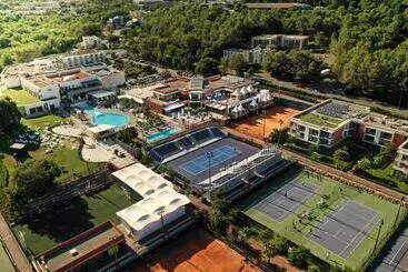 Mouratoglou Hotel & Resort
