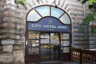 City Hotel Ring