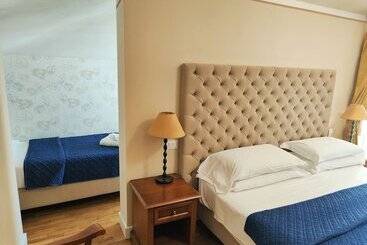 בית מלון כפרי Europa