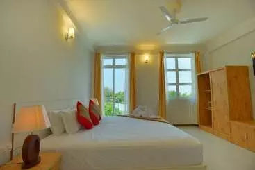 پانسیون Rasdhoo Grand & Spa