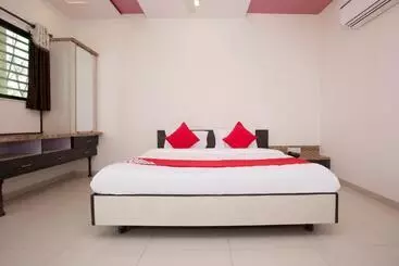 Hotell O Capital O Sai Icon Residency