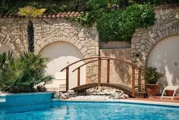 בית מלון כפרי Madrigale Panoramic Lifestyle & Soulful