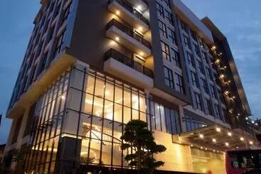 Otel Swissbelinn Gajah Mada Medan