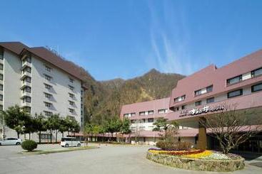 Hotelli Kurobe Unazuki Onsen Yamanoha
