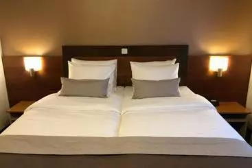 فندق Fletcher Restaurant Emmen