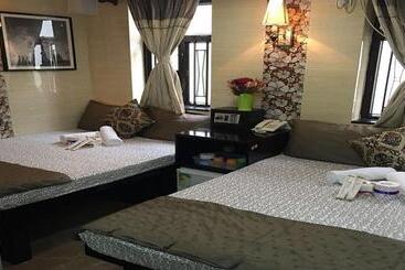 هتل Skystar Hostel