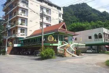 هتل Tawantai