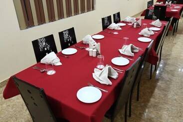 هتل Mariya International