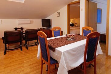 آپارتمان‌های توریست‌ها Rose Garden Apartments