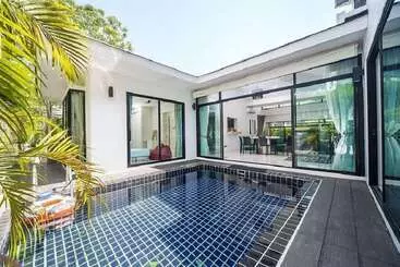 Pisos turísticos Villa Kamala Regent 3 4 Bedrooms