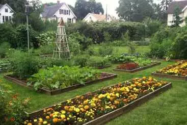 Vintage Gardens Bed & Breakfast