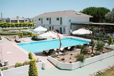 Apart Otel Vela Garden Resort