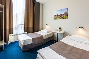 هاستل England Hotel Tyumen Centre