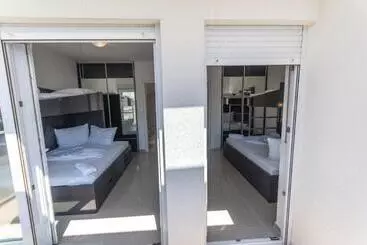 آپارتمان‌های توریست‌ها Villa Tina