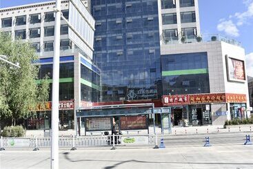 Otel Lhasa Railway Station Magnolia
