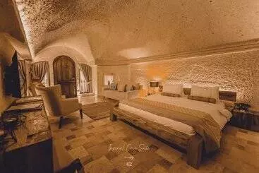 Hotel Nino Cave Suites