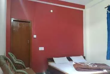 Highland Gojh Kasol   Hostel