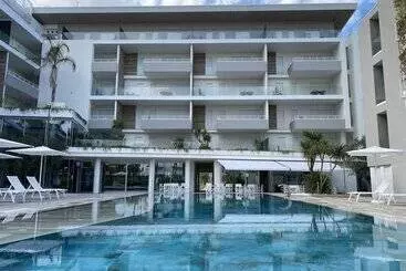 Hostal Youmami Suite Hotel Wellness&spa