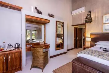 ホテル Amani Safari Camp