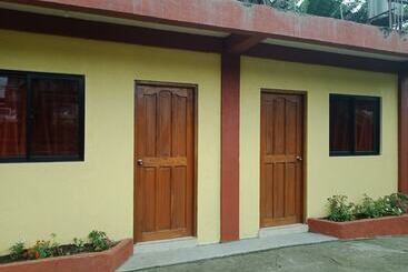 Pensione La Gracia Apartelle